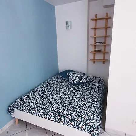 L'abrincat'studio, Centre Entre Donjon Et Vue Mont דירה